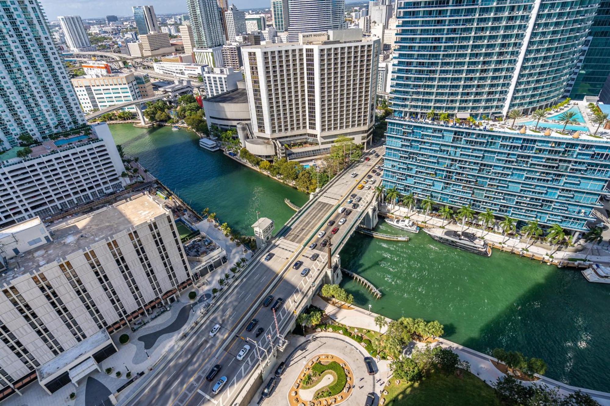 Luxurious Condo At Icon With Views Miami Ngoại thất bức ảnh